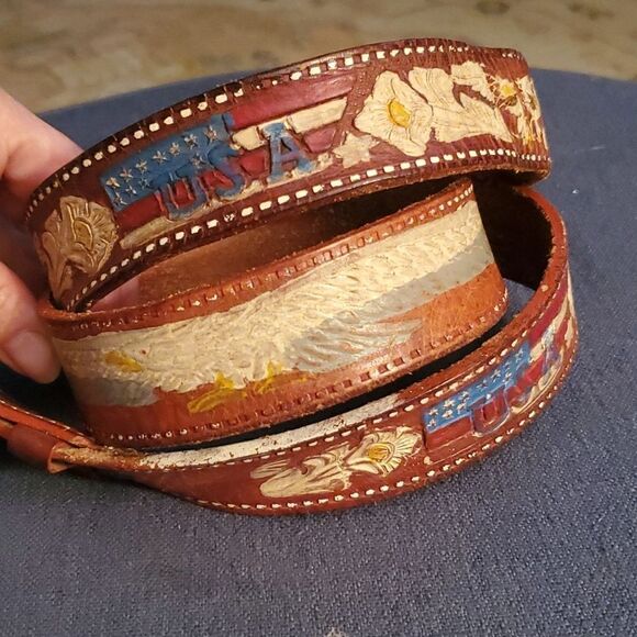 Vintage 70s Tooled Leather USA Belt With Eagle - Picture 2 of 7